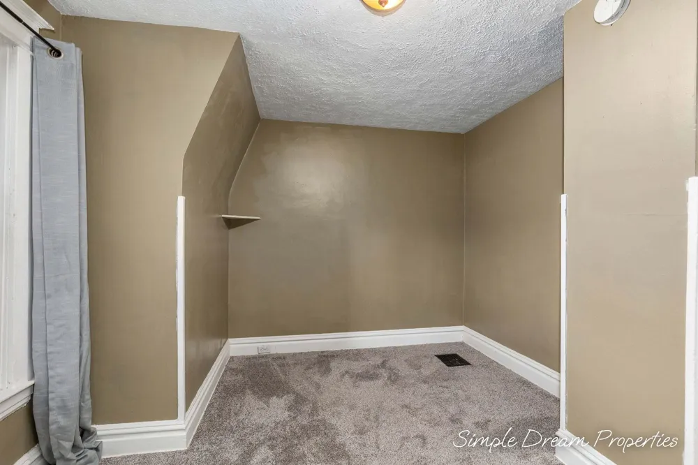 1103 Fountain Street NE Grand Rapids, MI 49503
