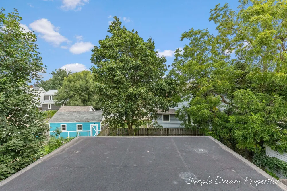 1103 Fountain Street NE Grand Rapids, MI 49503