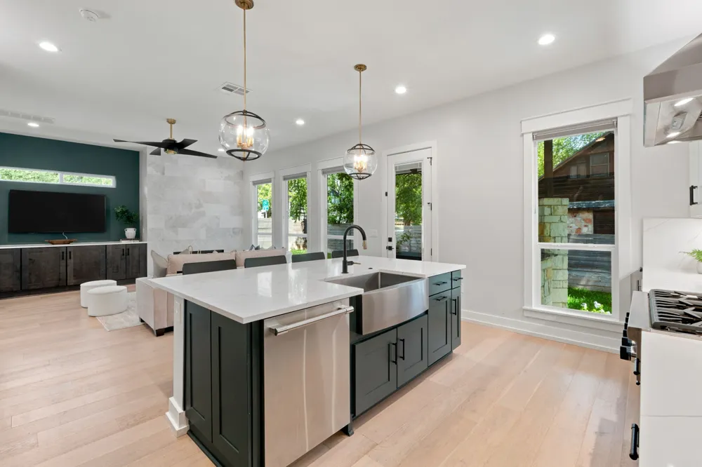 1912 Hether Street Austin, TX 78704