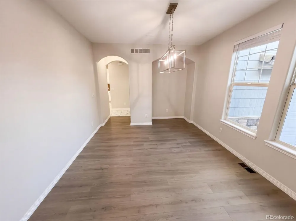 7242 S Rome Street Aurora, CO 80016