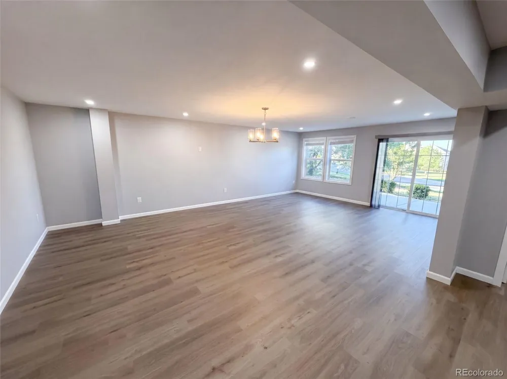 7242 S Rome Street Aurora, CO 80016