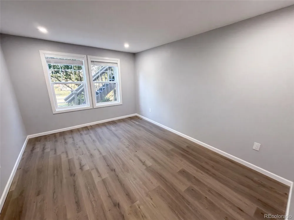 7242 S Rome Street Aurora, CO 80016