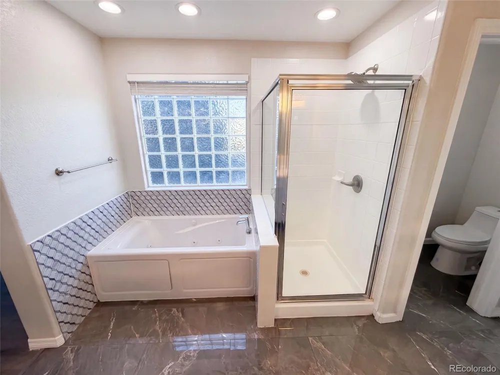 7242 S Rome Street Aurora, CO 80016