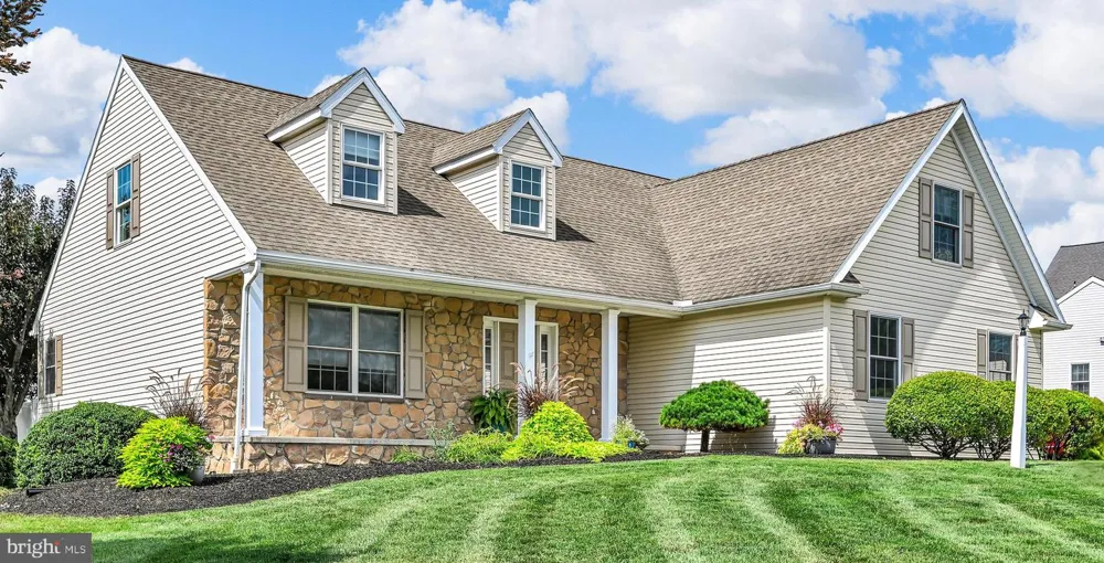 321 CATHERINE COURT Lebanon, PA 17042