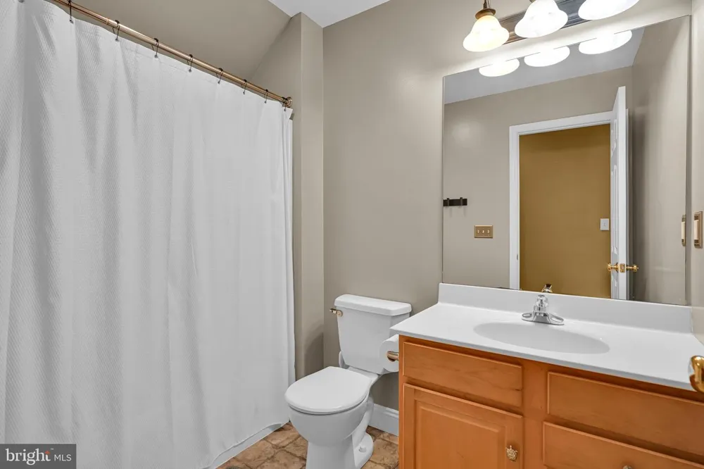 321 CATHERINE COURT Lebanon, PA 17042