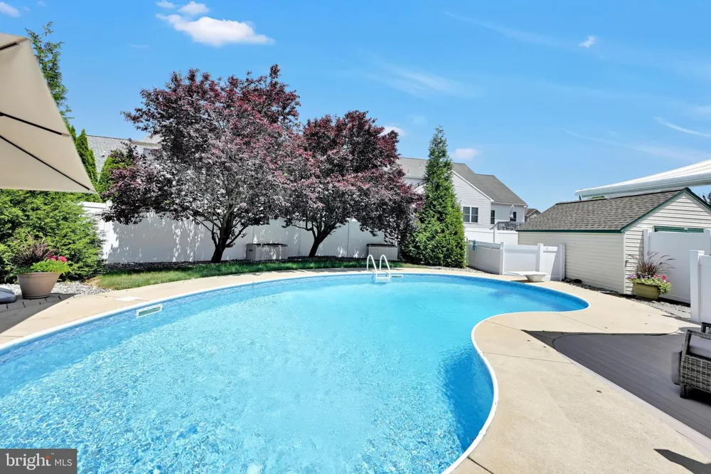 321 CATHERINE COURT Lebanon, PA 17042