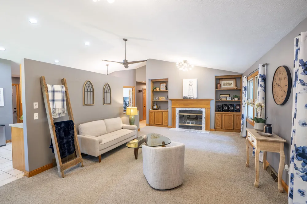8421 Trail Blazer Drive SE Byron Center, MI 49315