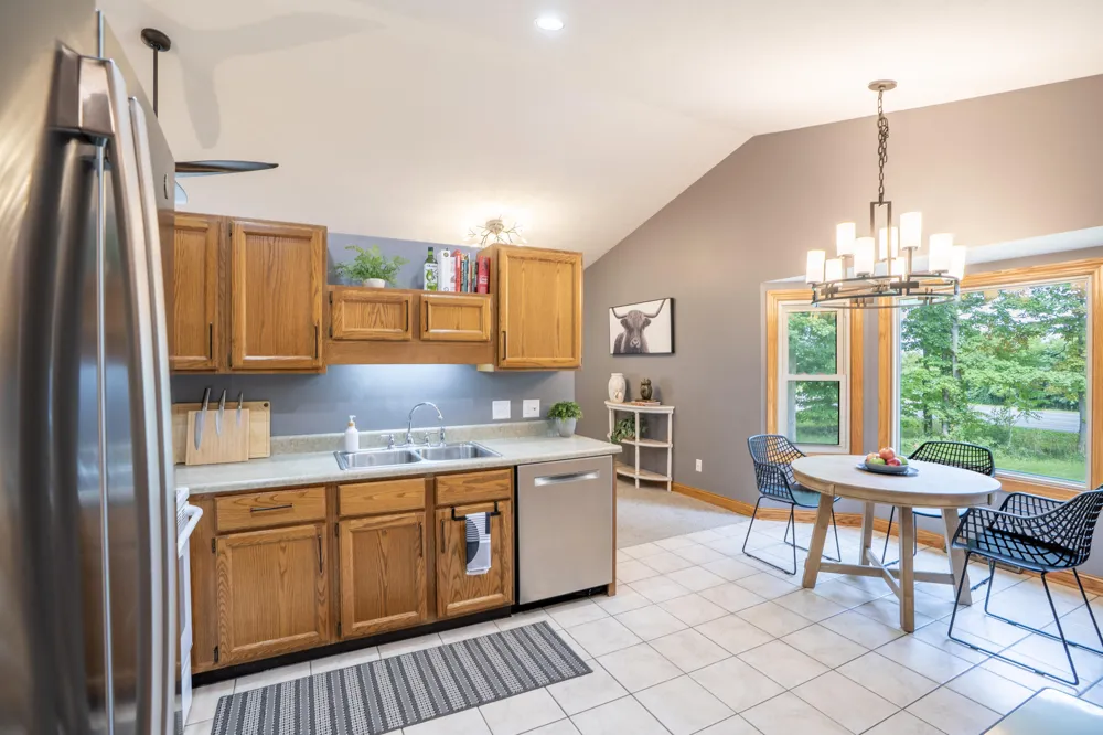 8421 Trail Blazer Drive SE Byron Center, MI 49315