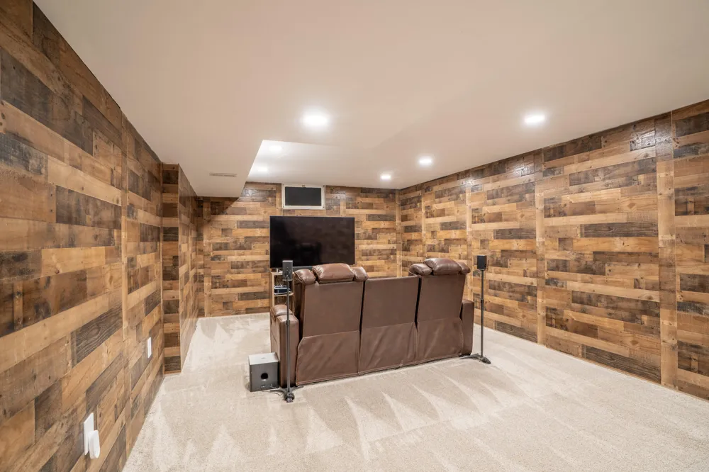 8421 Trail Blazer Drive SE Byron Center, MI 49315