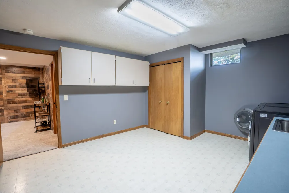 8421 Trail Blazer Drive SE Byron Center, MI 49315