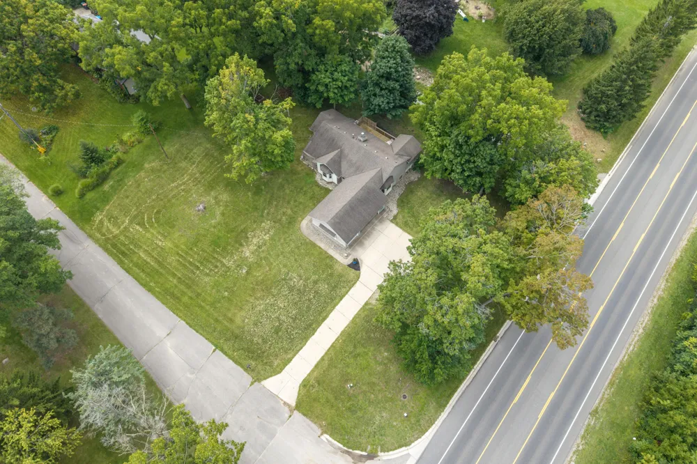 8421 Trail Blazer Drive SE Byron Center, MI 49315