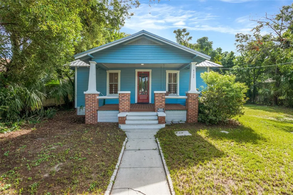 4109 SUWANEE AVENUE Tampa, FL 33603