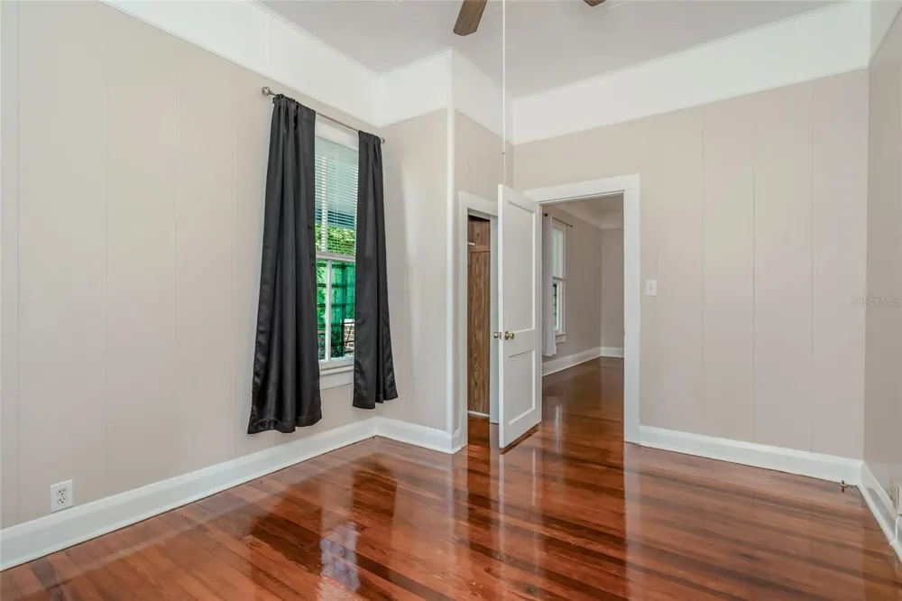 4109 SUWANEE AVENUE Tampa, FL 33603