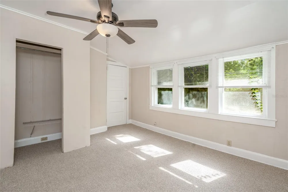 4109 SUWANEE AVENUE Tampa, FL 33603