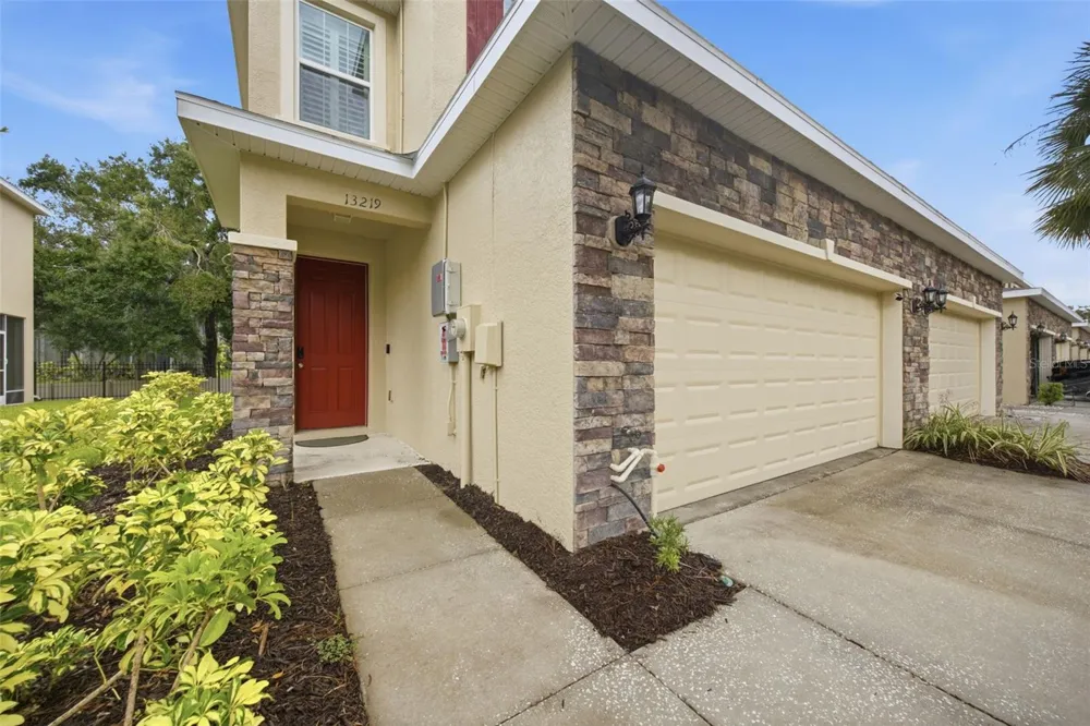 13219 CANOPY CREEK DRIVE Tampa, FL 33625