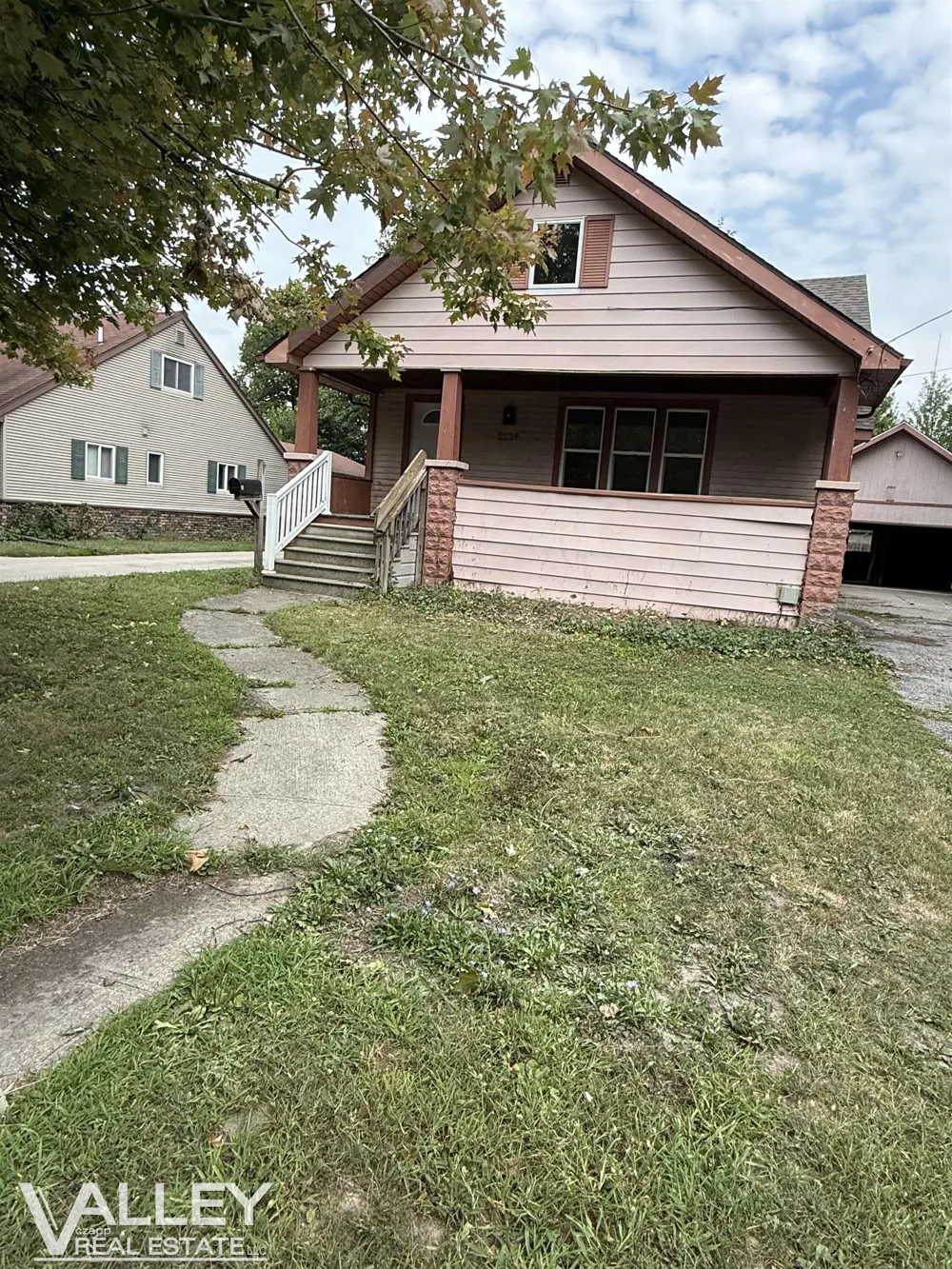 2236 Mc Ewan Street Saginaw City, MI 48602