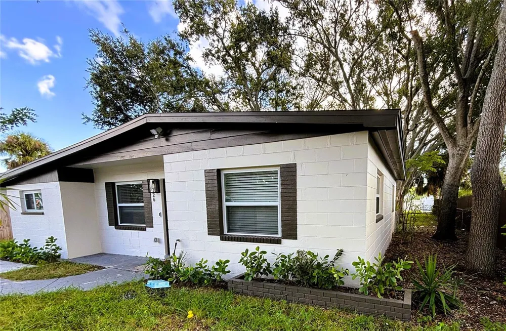 726 75TH AVENUE St Petersburg, FL 33702