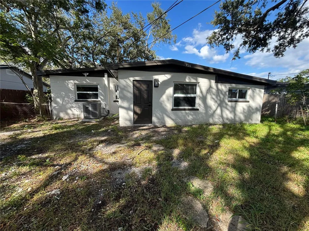 726 75TH AVENUE St Petersburg, FL 33702