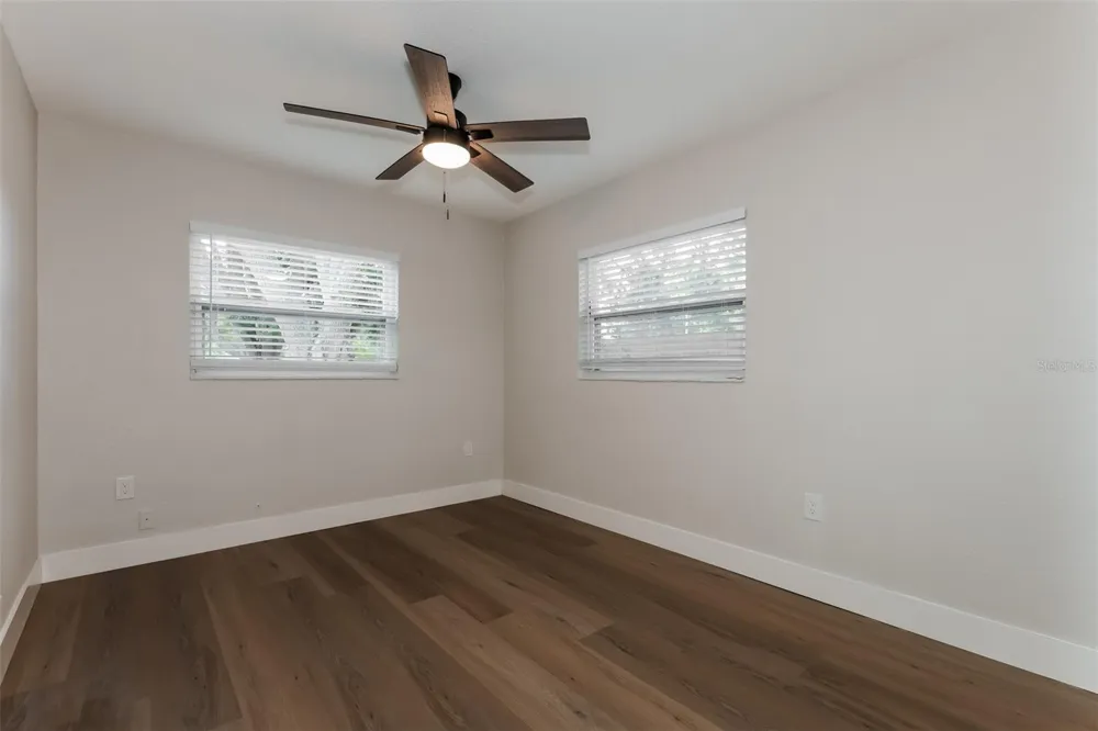 726 75TH AVENUE St Petersburg, FL 33702