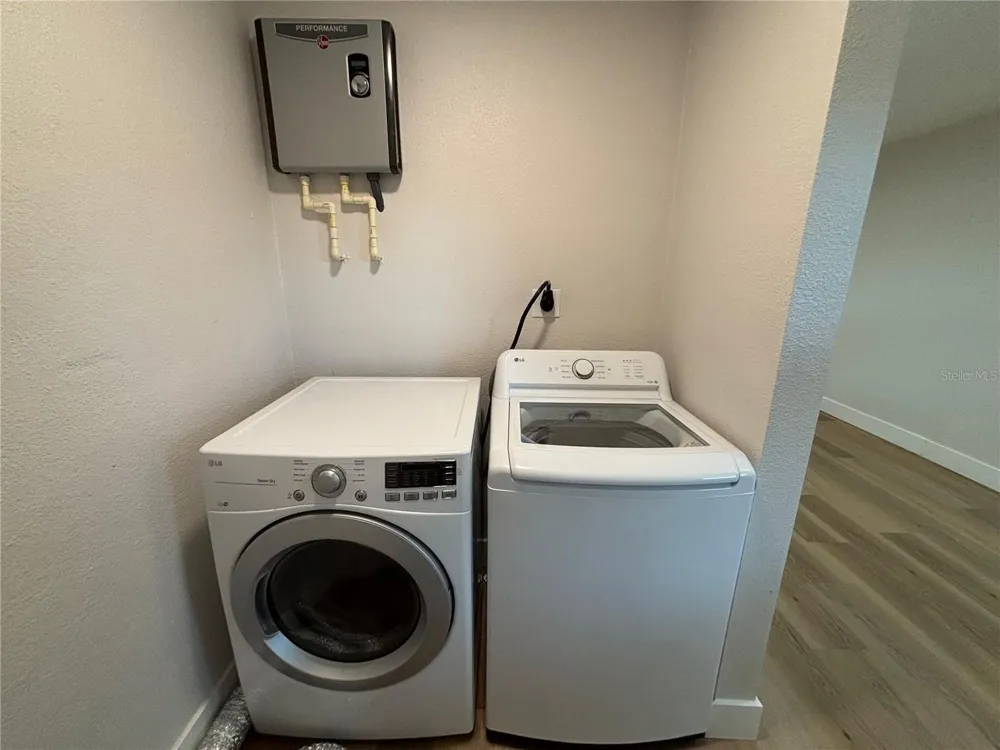 726 75TH AVENUE St Petersburg, FL 33702