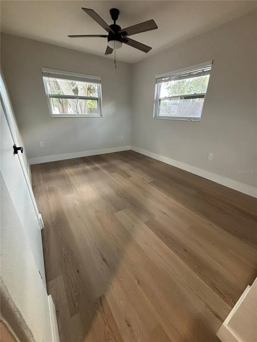 726 75TH AVENUE St Petersburg, FL 33702