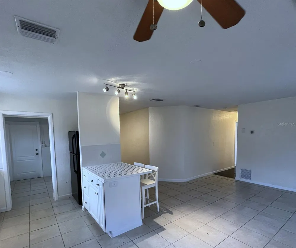 5682 63RD LANE St Petersburg, FL 33709