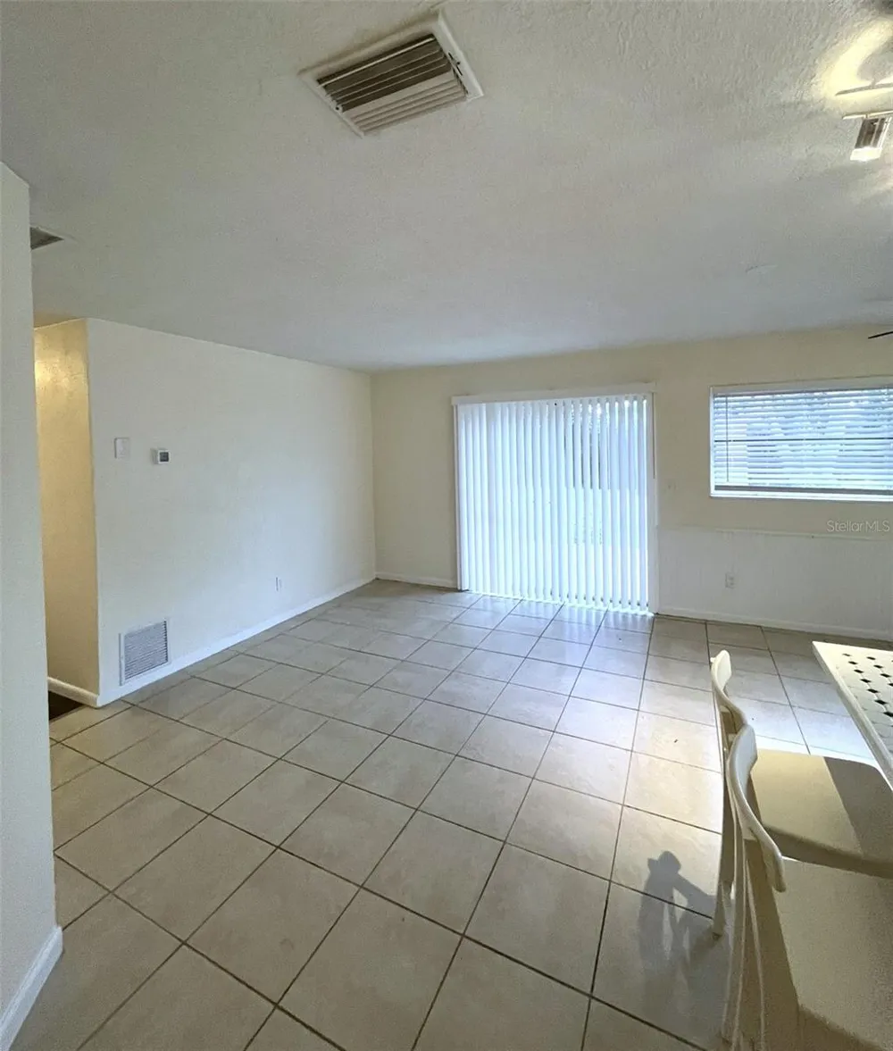 5682 63RD LANE St Petersburg, FL 33709