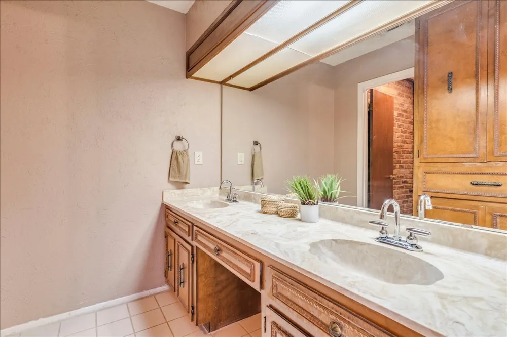 904 Willow Creek Circle San Marcos, TX 78666