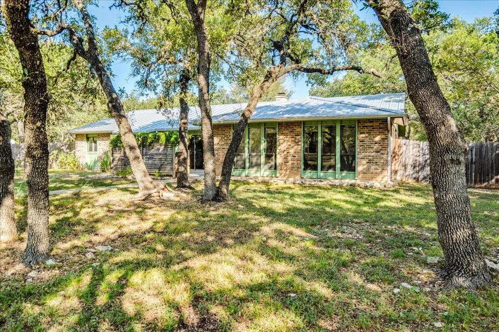 904 Willow Creek Circle San Marcos, TX 78666