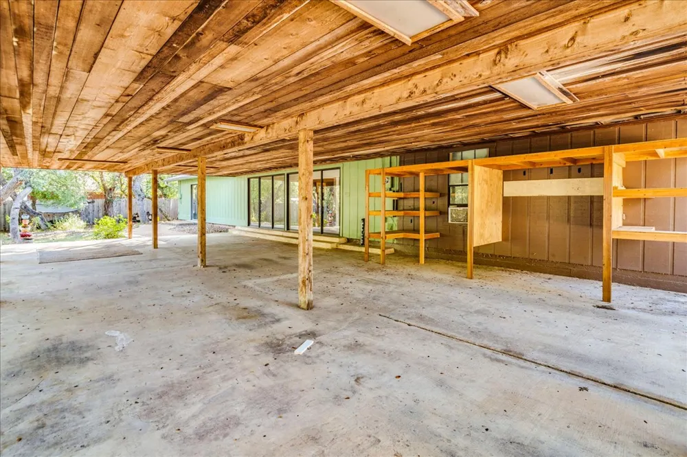 904 Willow Creek Circle San Marcos, TX 78666