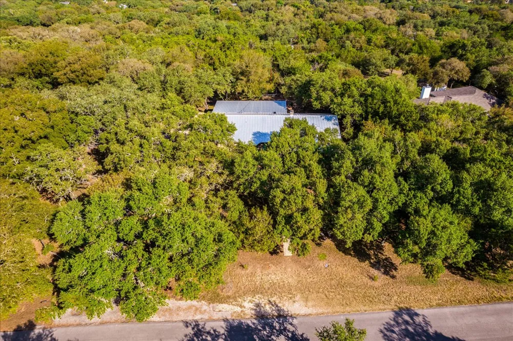 904 Willow Creek Circle San Marcos, TX 78666
