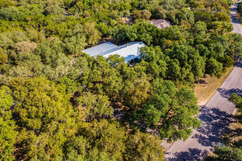904 Willow Creek Circle San Marcos, TX 78666