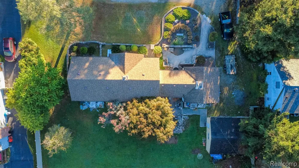 15681 Foch Street Livonia City, MI 48154