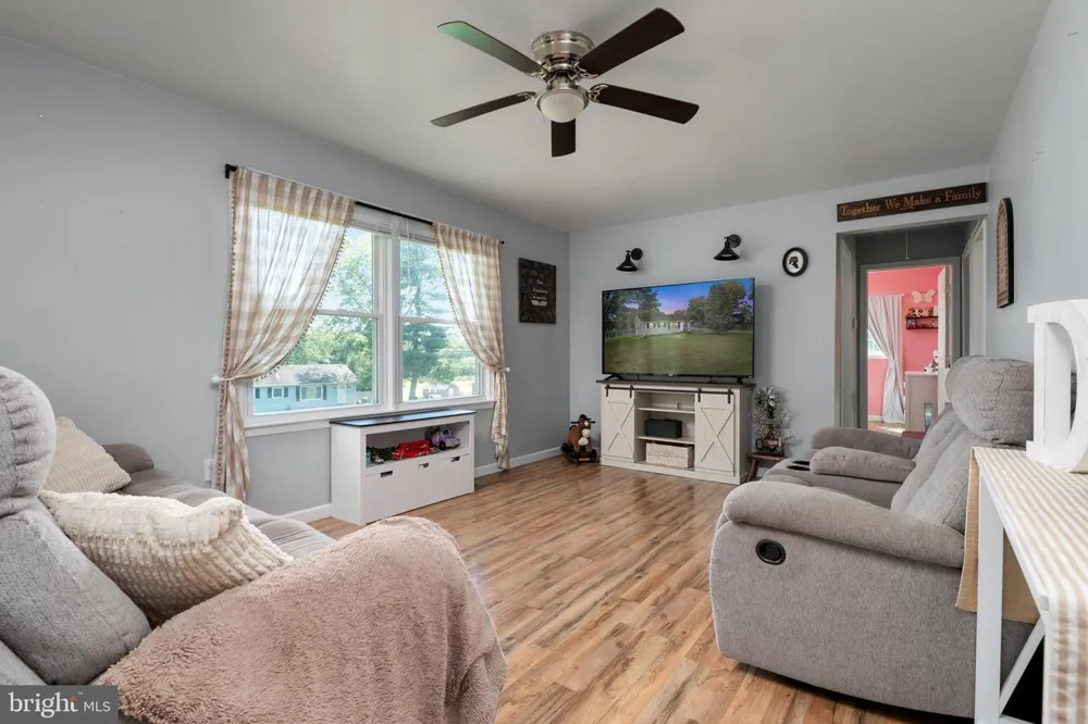 104 LINCOLN DRIVE Chestertown, MD 21620
