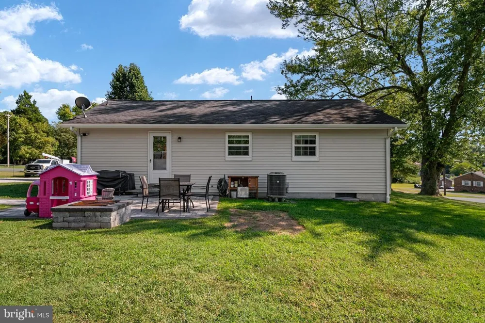 104 LINCOLN DRIVE Chestertown, MD 21620
