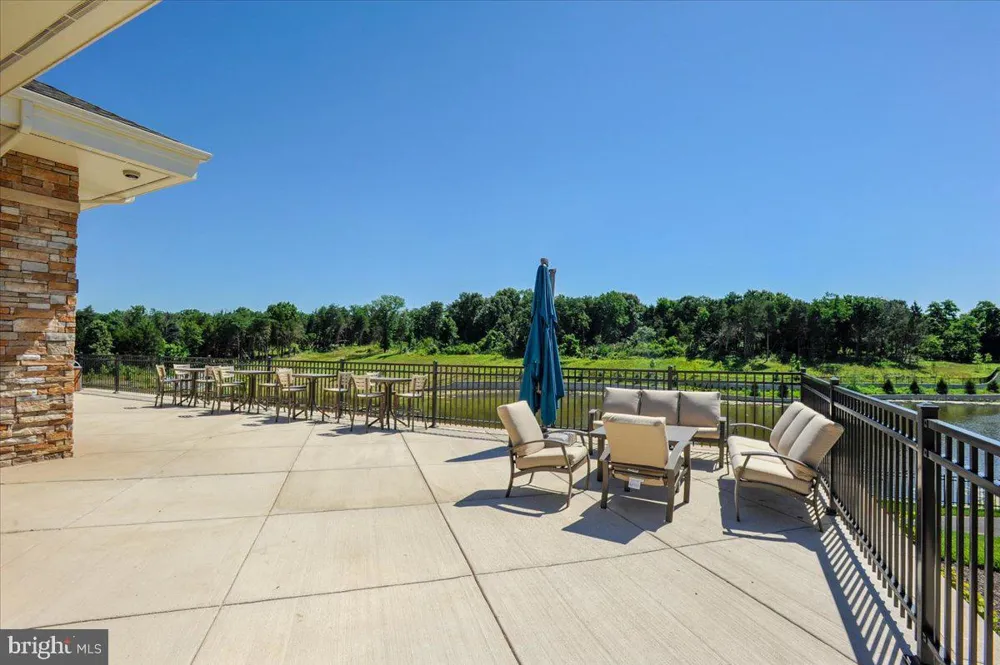 22339 TRAILVIEW CROSSING TERRACE Ashburn, VA 20148