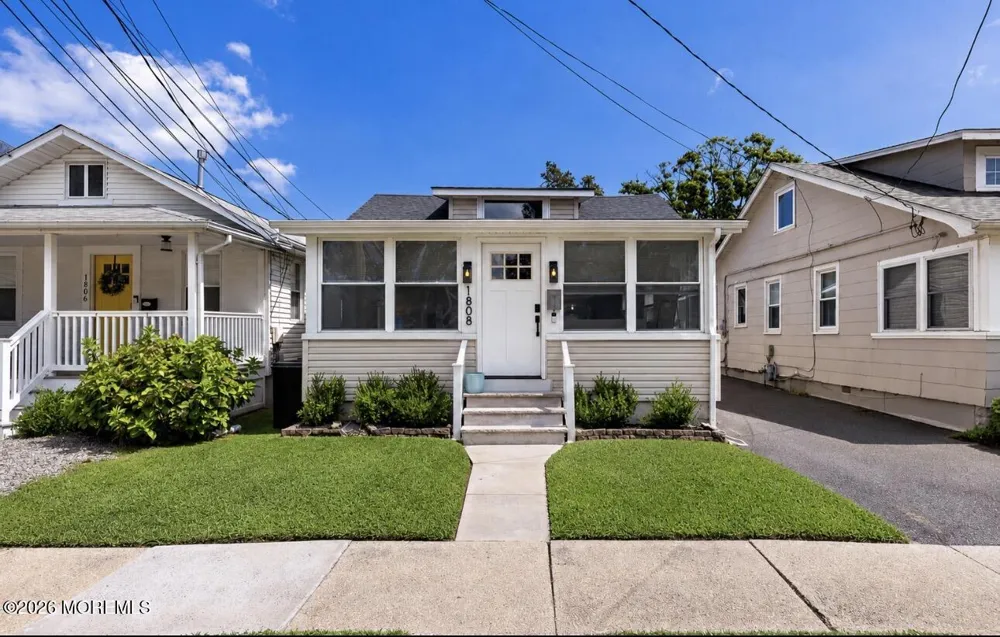 1808 Bradley Terrace Lake Como, NJ 07719