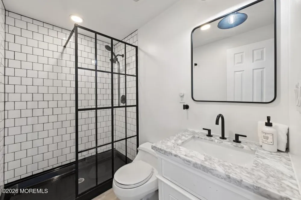 1808 Bradley Terrace Lake Como, NJ 07719