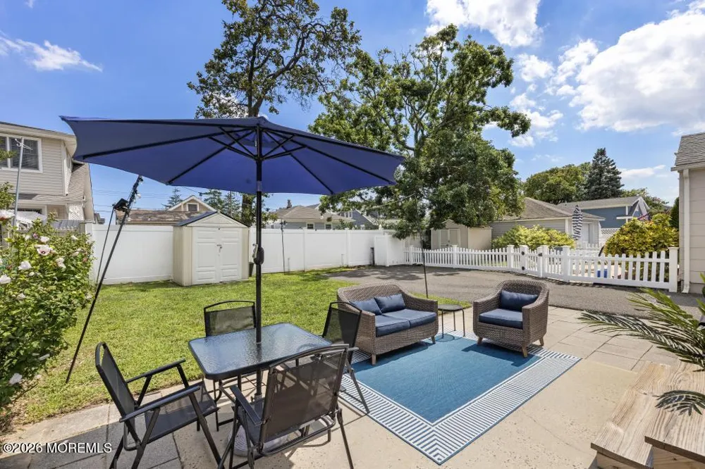 1808 Bradley Terrace Lake Como, NJ 07719