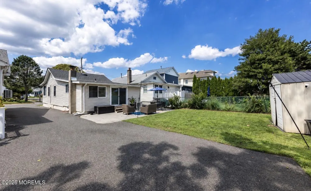 1808 Bradley Terrace Lake Como, NJ 07719