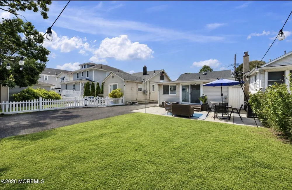 1808 Bradley Terrace Lake Como, NJ 07719