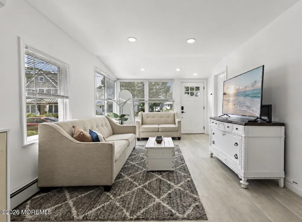 1808 Bradley Terrace Lake Como, NJ 07719