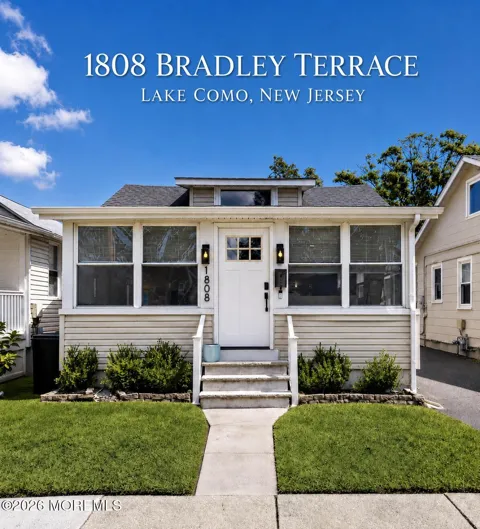 1808 Bradley Terrace