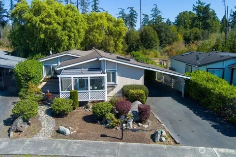 1650 Douglas Road #24