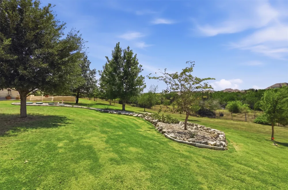 290 Honey Locust Court Driftwood, TX 78619