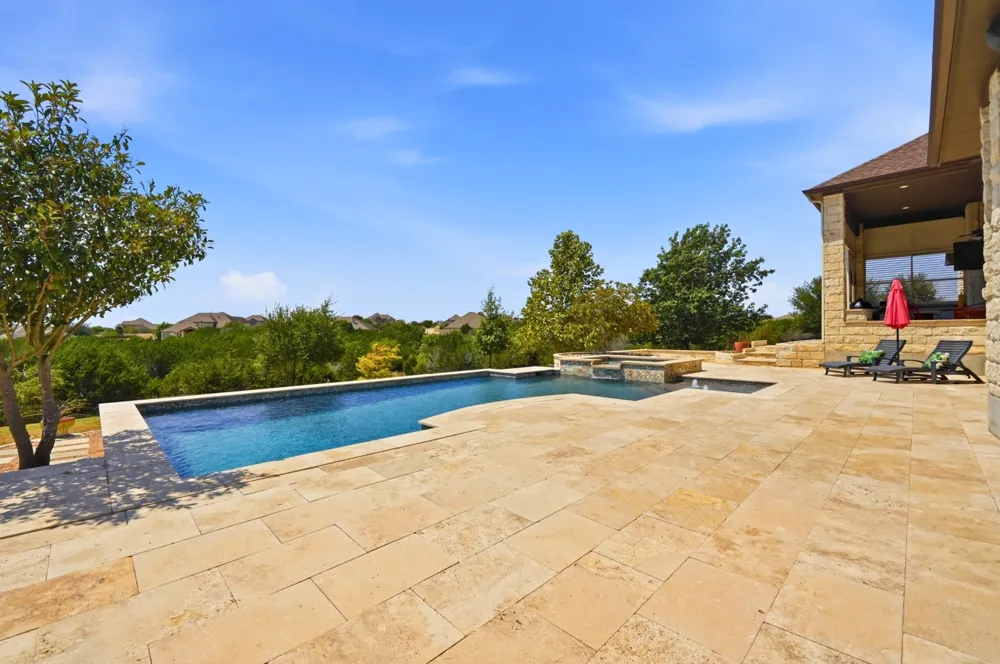 290 Honey Locust Court Driftwood, TX 78619