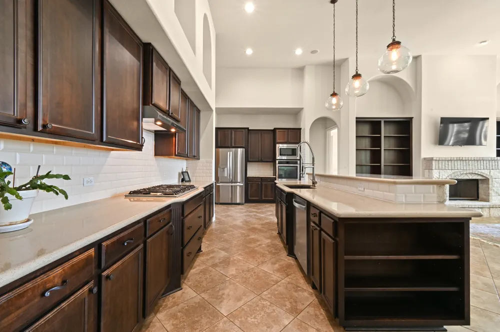 290 Honey Locust Court Driftwood, TX 78619