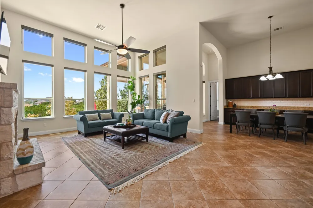 290 Honey Locust Court Driftwood, TX 78619