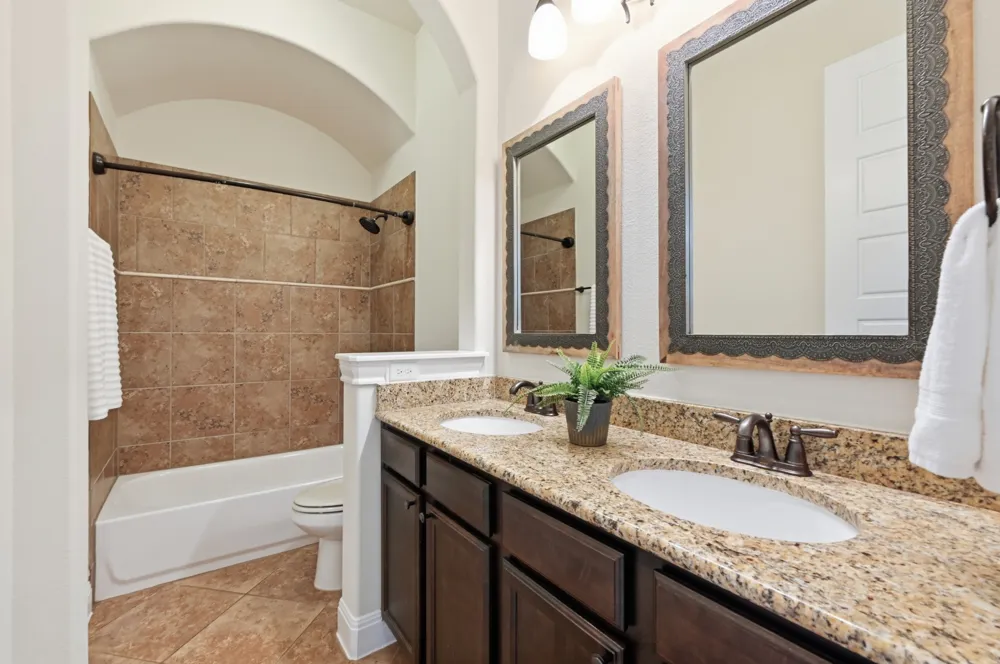 290 Honey Locust Court Driftwood, TX 78619