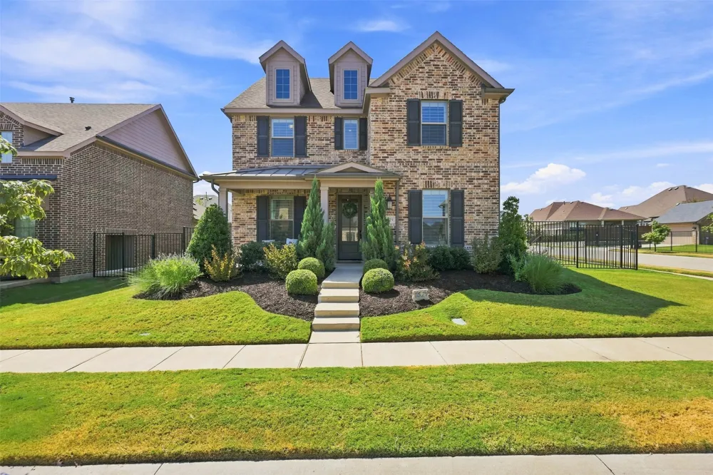 1829 Temple Hills Van Alstyne, TX 75495